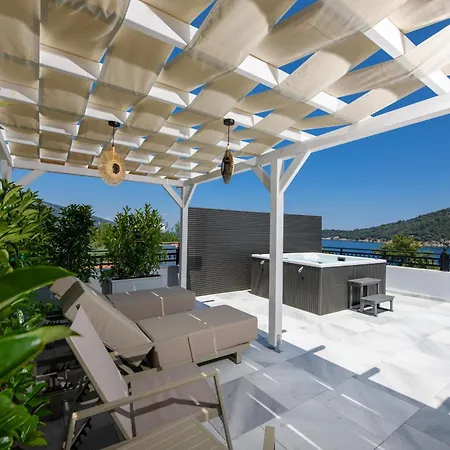 Apartment Olea Mare Koinira