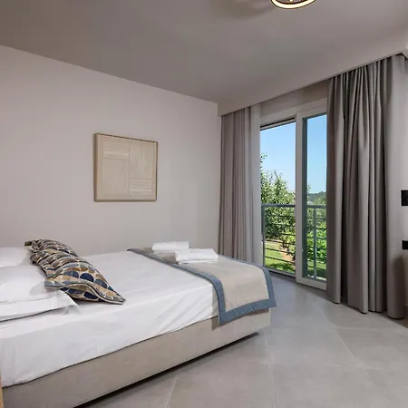 Olea Mare Apartament Koinira